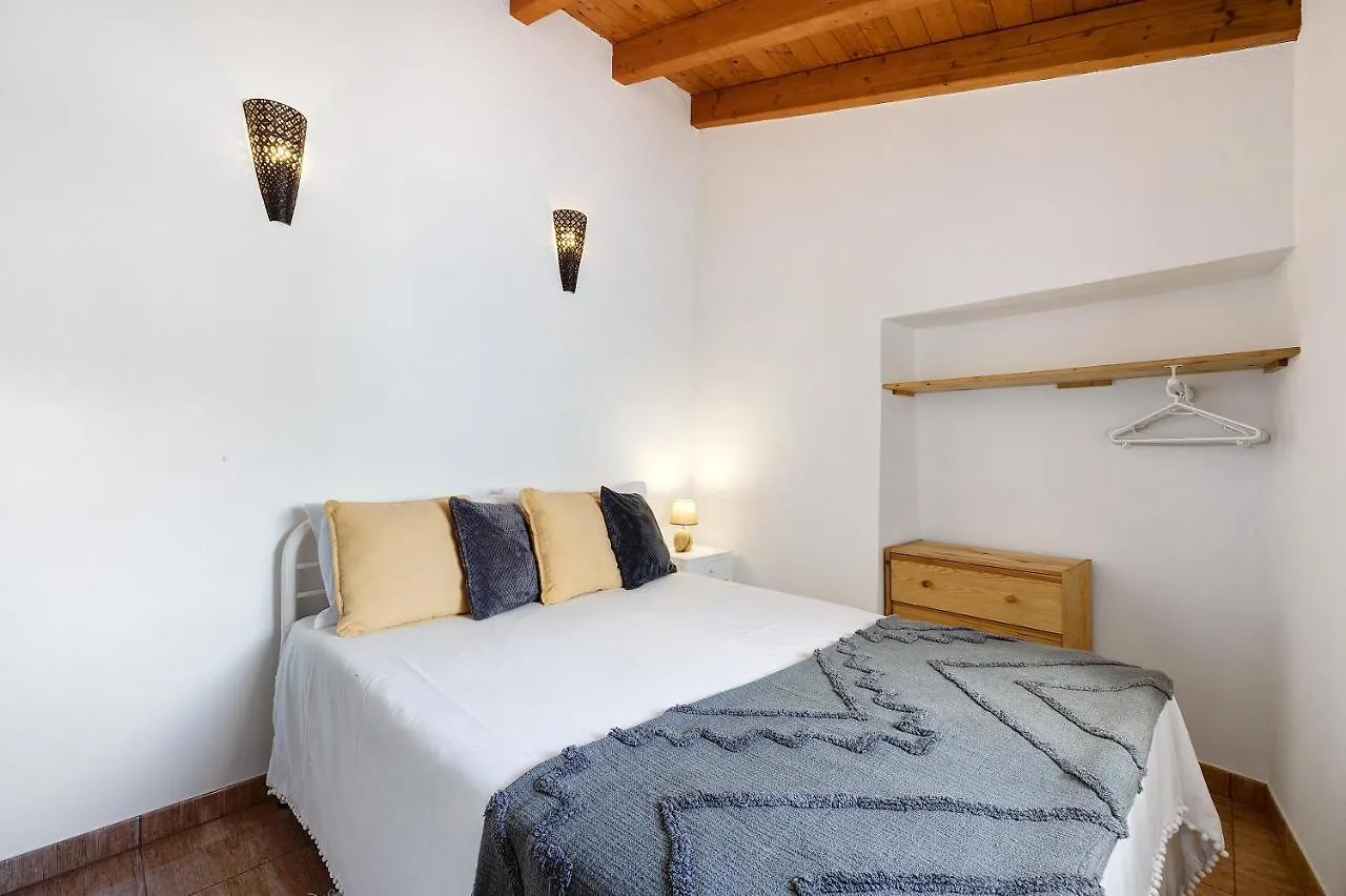 Holiday home Refugio Dos Pais Villa Bordeira