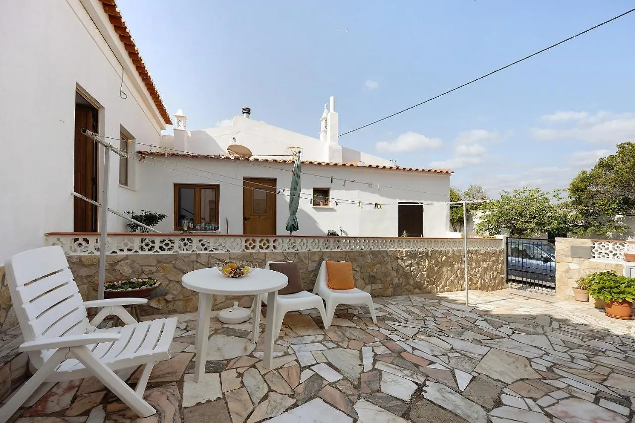 Refugio Dos Pais Villa Bordeira  0*, Bordeira (Bordeira)